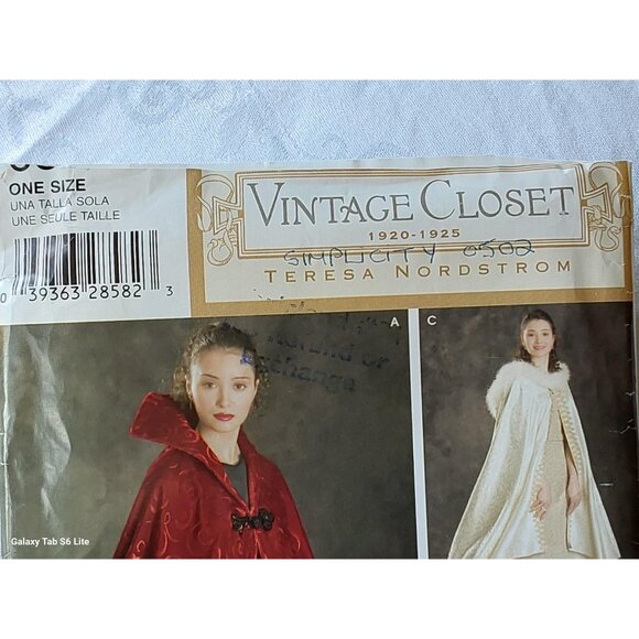 Simplicity sewing pattern cape with hood or high collar UNCUT Vintage Closet - Picture 3 of 6